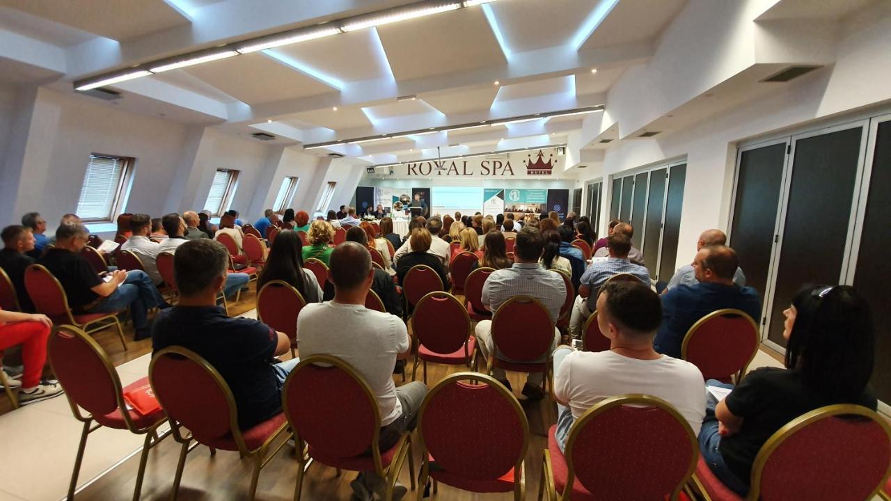Hotel Royal Spa Banja Koviljača Kültér fotó