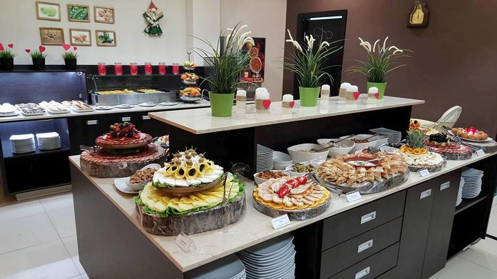 Hotel Royal Spa Banja Koviljača Kültér fotó
